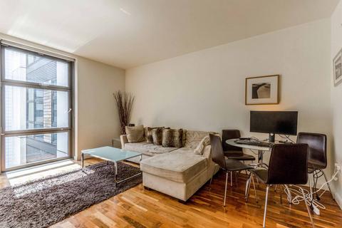 Discovery Dock, Canary Wharf, London... 1 bed flat for sale