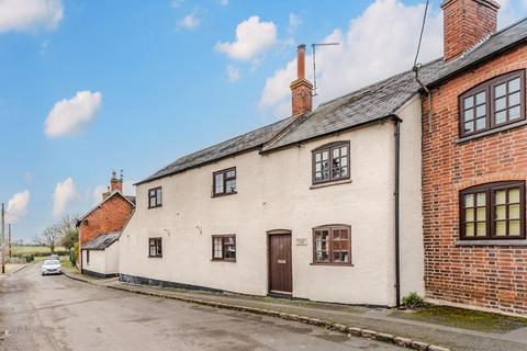 Berkeley Street, Sibbertoft 3 bed village house for sale