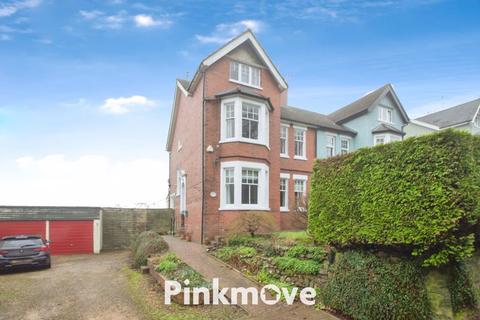 5 bed semi-detached house