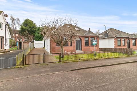 Fennsbank Avenue, Glasgow G73 4 bed detached bungalow for sale