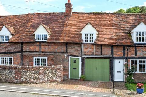 Stonor, Oxfordshire RG9 2 bed terraced house for sale