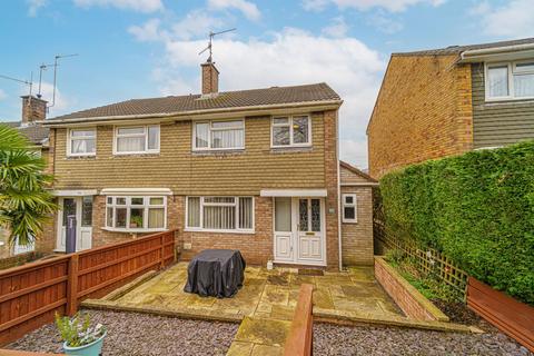 Pilton Vale, Newport, NP20 3 bed end of terrace house for sale