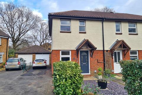 2 bedroom semi-detached house for sale