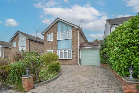 Mascalls Lane, Brentwood 3 bed detached house for sale