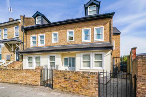 2 Lothair Road, South Ealing, London... 2 bed apartment for sale