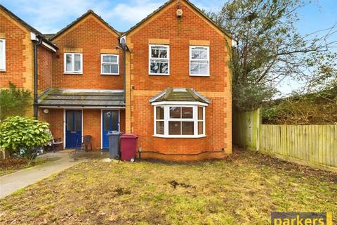 Northumberland Avenue, Reading... 2 bed property for sale