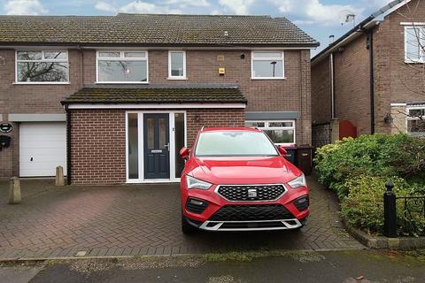 6 Darley House, Fairleigh Drive... 3 bed semi