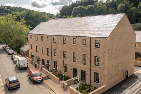Valley Road, Hebden Bridge HX7 4 bed townhouse for sale