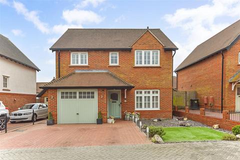 Nash Close, Waterlooville 5 bed detached house for sale