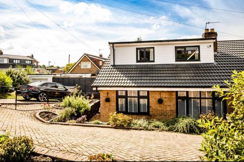 5 Malvern Close, Royton 4 bed semi