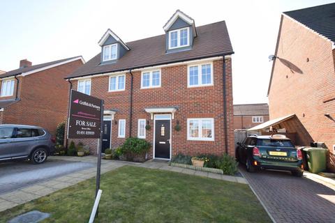 3 bedroom semi-detached house for sale