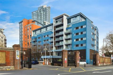 Gunwharf Quays, Portsmouth... 1 bed apartment for sale