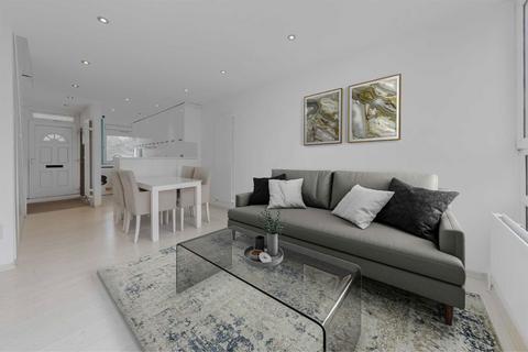 Kiln Place, London NW5 3 bed maisonette for sale