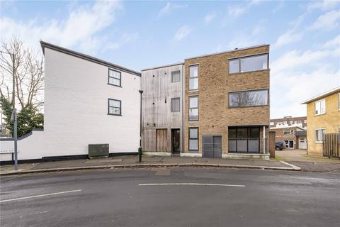 Vicarage Road, Hampton Wick 1 bed apartment for sale