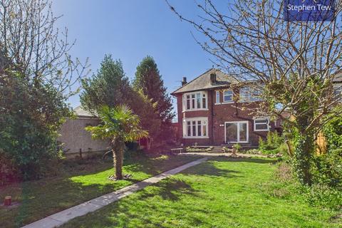 Hawes Side Lane, Blackpool, FY4 5 bed detached house for sale