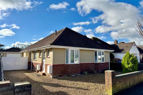 Seacroft Avenue, Barton On Sea... 2 bed bungalow for sale