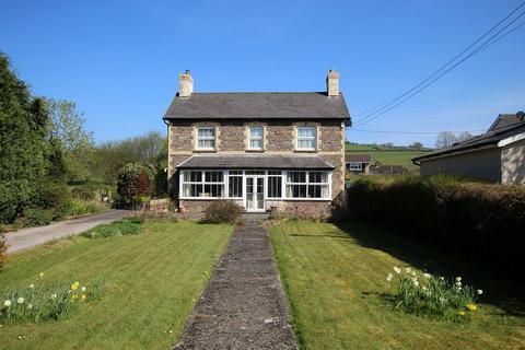 Pandy, Abergavenny, NP7 4 bed detached house for sale