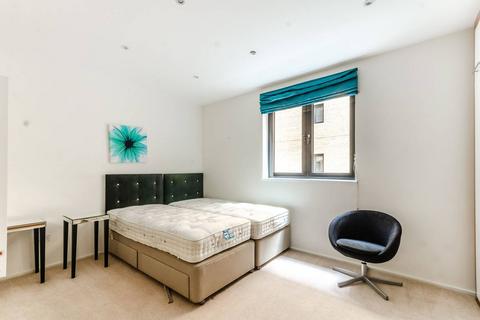 Cromwell Road, South Kensington... 2 bed flat for sale