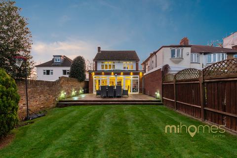 Bush Hill Road, London 4 bed detached house for sale