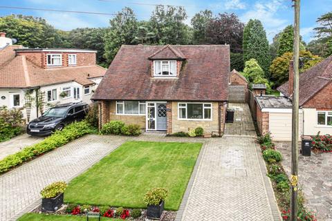 Viewlands Avenue, Westerham 3 bed property for sale