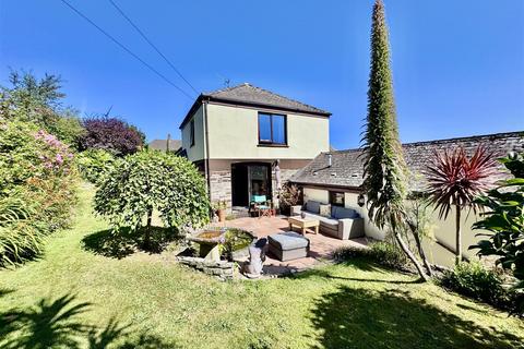 Hendrawna Lane, Perranporth 4 bed house for sale