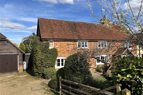 Bucks Hill, Kings Langley... 3 bed detached house for sale