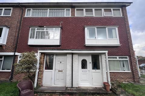 Watermill Close, Richmond TW10 2 bed maisonette for sale