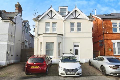 Westbourne Park Road, Bournemouth, BH4 1 bed apartment for sale