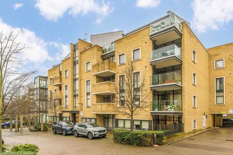 Frazer Nash Close, Isleworth TW7 1 bed flat for sale