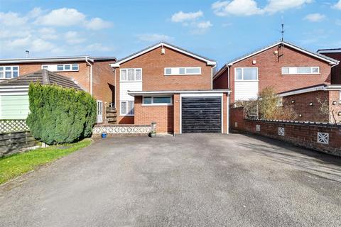 Claremont Close, Bulkington 3 bed detached house for sale