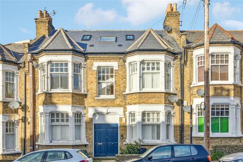 Denton Street, London, SW18 2 bed apartment for sale