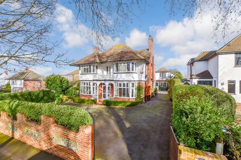 London Road, Ramsgate, Kent 4 bed detached house for sale