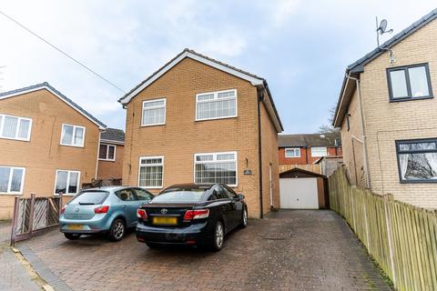 Briar Close, Heckmondwike, WF16 3 bed detached house for sale