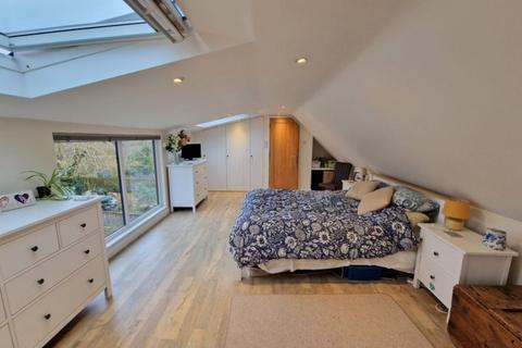 Withycombe Barton Mews, St. Johns... 4 bed semi