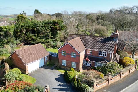 Woodland Park, Northam 5 bed detached house for sale