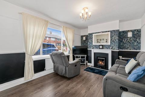 Honister Avenue, Warrington, WA2 3 bed semi