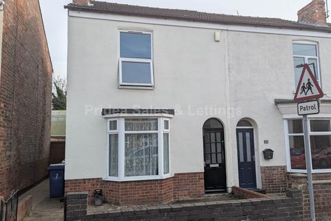 Forster Street, Gainsborough 3 bed semi