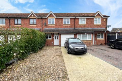 Danbury Crescent, South Ockendon... 3 bed terraced house for sale