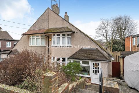 Harvest Bank Road, West Wickham... 2 bed semi