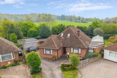 Linington Avenue, Chesham, HP5 4 bed detached house for sale