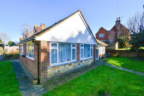 Battle Hill, Battle 2 bed detached house for sale