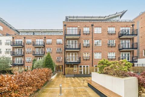 Royal Quarter, Kingston Upon Thames KT2 1 bed flat for sale