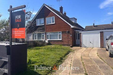 2 bedroom semi-detached house for sale