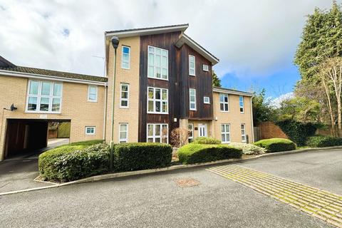 Elkins Square, Eastleigh SO50 2 bed apartment for sale