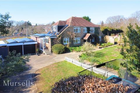 Foxhills Road, Poole BH16 4 bed detached house for sale
