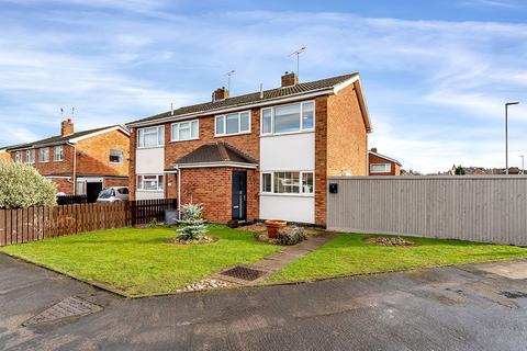 The Sandhills, Loughborough LE12 3 bed semi