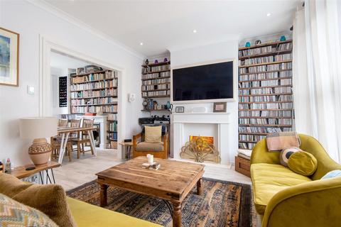Grafton Road, London 3 bed house for sale