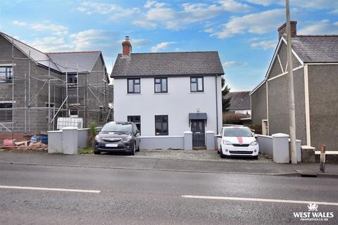 Vine Road, Johnston, Haverfordwest 4 bed detached house for sale