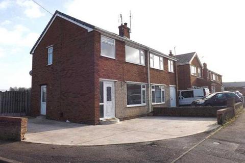 Bramlyn Close, Clowne, Chesterfield 3 bed semi