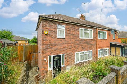 Eatons Mead, Chingford 3 bed house for sale